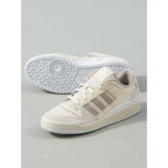 adidas Originals阿迪三叶草中性FORUM LOW CLDIRECTIONAL休闲鞋 ID7995